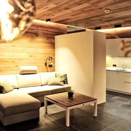 Alpiner Glam Penthouse In Der Residenz Silvretta Apartamento *