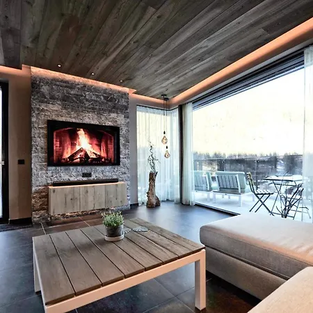 Alpiner Glam Penthouse In Der Residenz Silvretta Apartamento