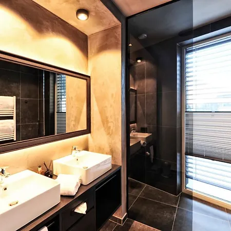 Alpiner Glam Penthouse In Der Residenz Silvretta See