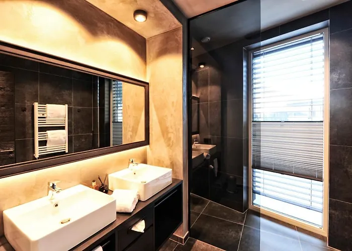 Alpiner Glam Penthouse In Der Residenz Silvretta ゼー