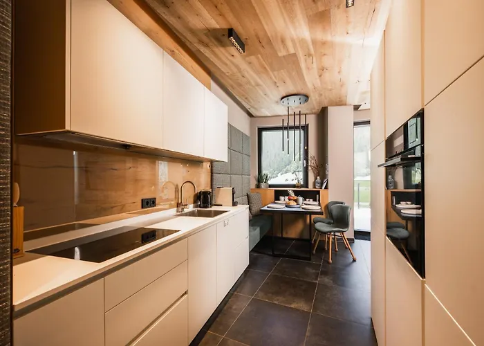 アパート Alpiner Glam Penthouse In Der Residenz Silvretta ゼー