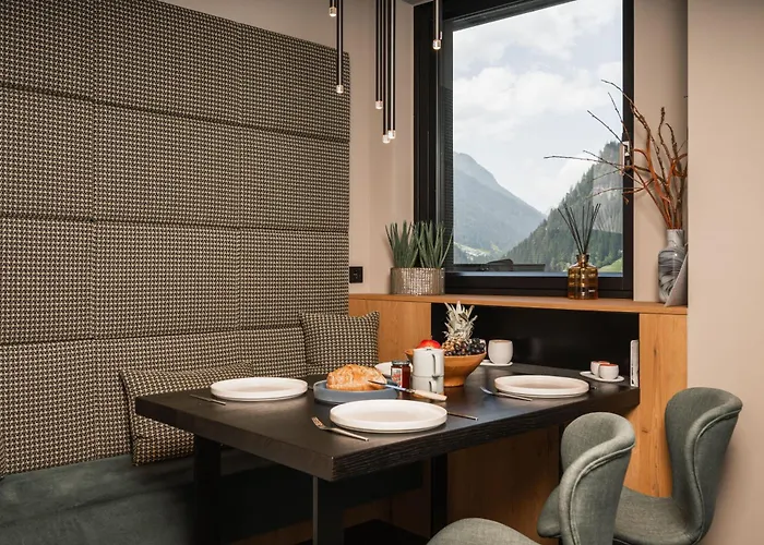アパート Alpiner Glam Penthouse In Der Residenz Silvretta *