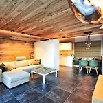 Alpiner Glam Penthouse In Der Residenz Silvretta Lägenhet See