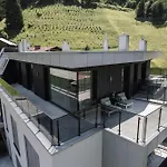 Alpiner Glam Penthouse In Der Residenz Silvretta Lägenhet *