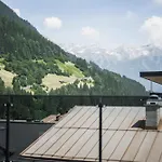 Alpiner Glam Penthouse In Der Residenz Silvretta Lägenhet *