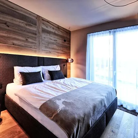 Alpiner Glam Penthouse In Der Residenz Silvretta, Inkl Silvretta Card Premium