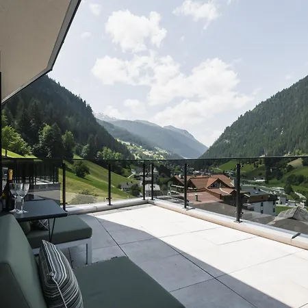 아파트 Alpiner Glam Penthouse In Der Residenz Silvretta, Inkl Silvretta Card Premium *